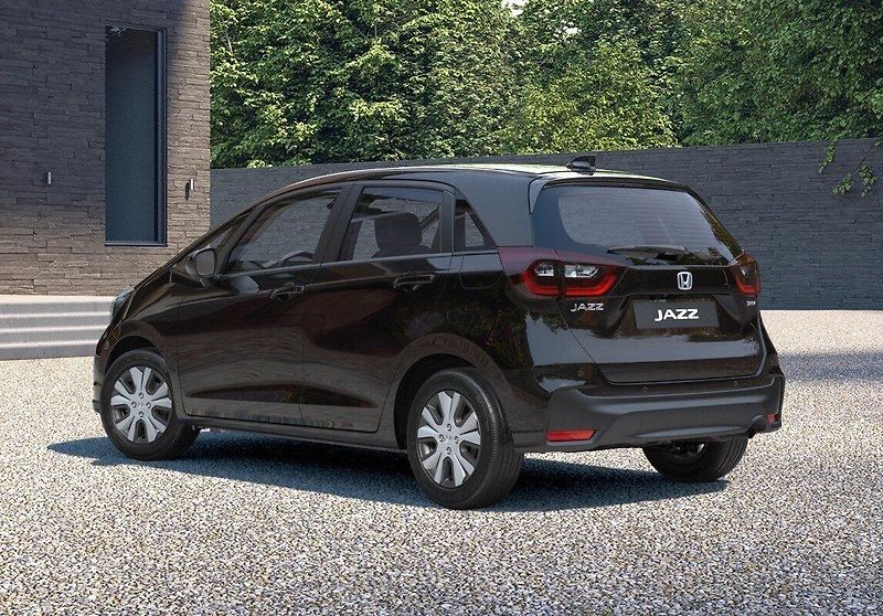 Honda Jazz (2026) 1.5 e:HEV ELEGANCE FACELIFT - fotka 3 z 12