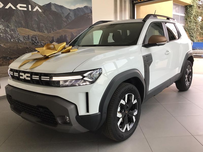 Dacia Duster (2026) 1.8 HYBRID MAX. EXTREM AKCE  - fotka 4 z 15