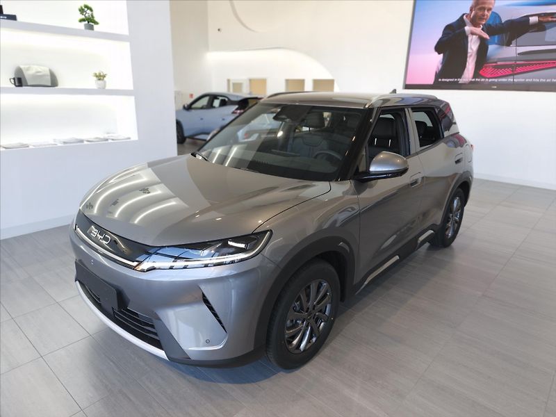 BYD ATTO 2 DM-i (2026) 122 kW Active - fotka 3 z 12