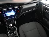 Toyota Corolla (2016) Lounge 1.6 Valvematic, ČR - náhled 8