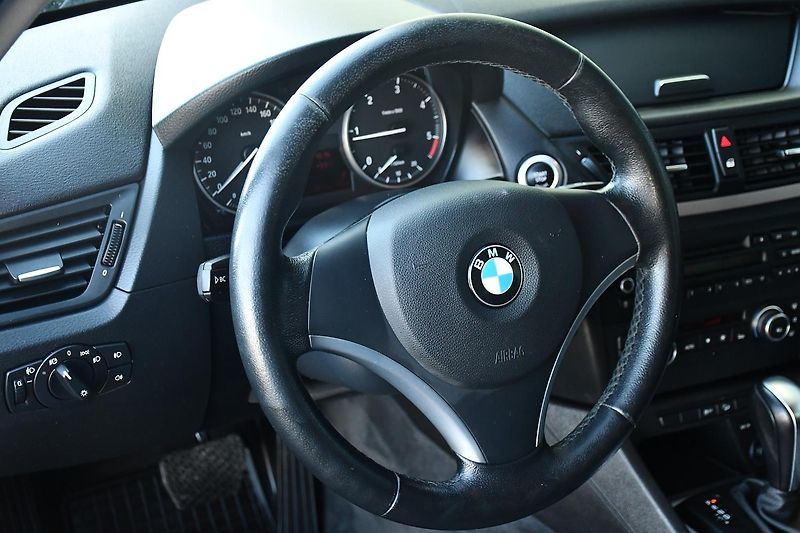 BMW X1 xDrive18d 2xALU - fotka 21 z 37