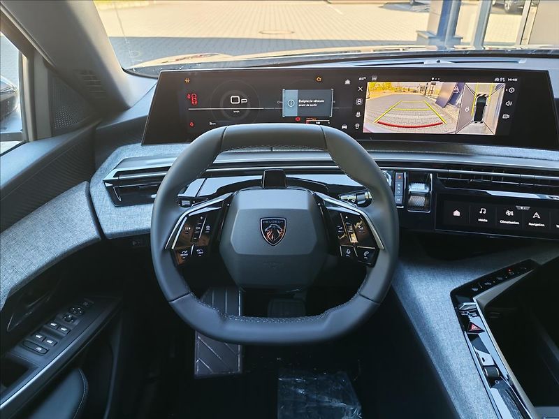 Peugeot 3008 (2026) BUSINESS Hybrid 145 e-DCS6 - fotka 16 z 18