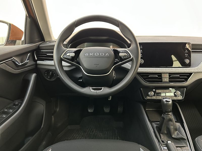 Škoda Kamiq 1.0 TSI 130 let Premium - fotka 19 z 24
