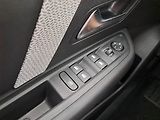 Citroën C4 (2023) Feel 1.2 PureTech, Automat - náhled 17
