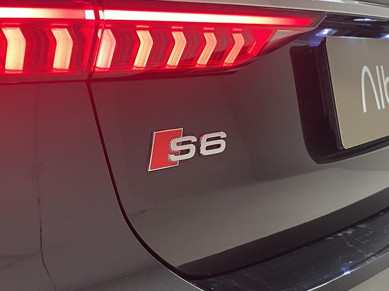 Audi S6 3.0TDI AVANT QUATTRO AUT - fotka 38 z 55