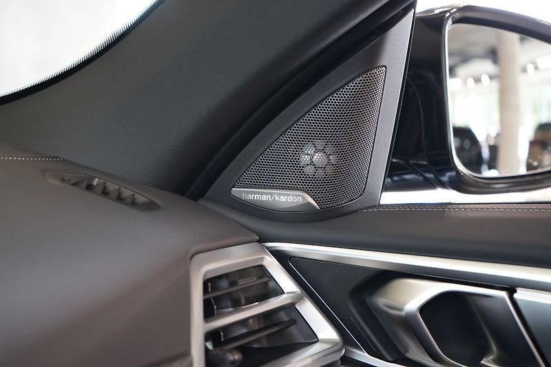 BMW Řada 4 M440i xDrive Cabrio, Merino - fotka 36 z 38