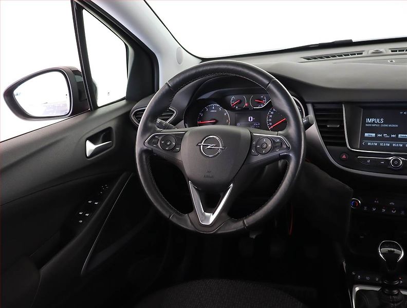 Opel Crossland X (2024) 1.2 Turbo, ČR,1.maj - fotka 7 z 20