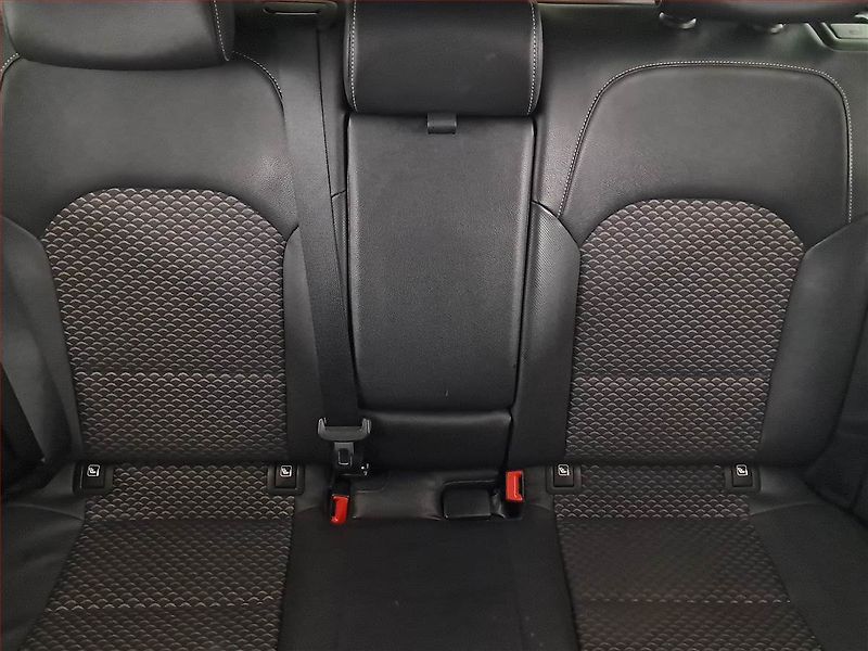 Kia Ceed (2022) Top 1.5 T-GDI, Automat, ČR - fotka 10 z 18