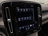 Volvo XC40 T5 AWD INSCRTIPTION REZERVACE - náhled 31