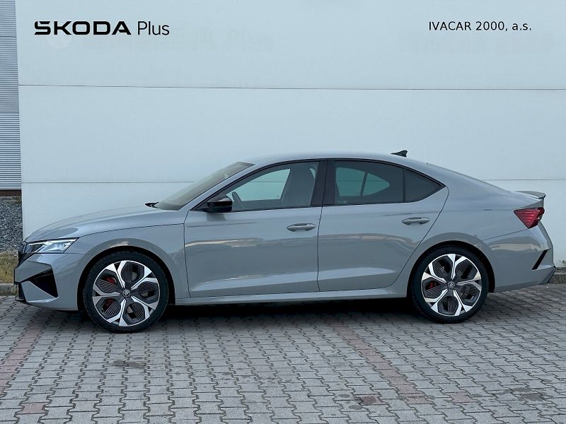 Škoda Octavia (2025) 2.0 TSI 195 kW DSG RS - fotka 3 z 23