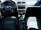 Škoda Octavia (2010) 1.6TDi, ČR, Ambiente, TZ - náhled 8