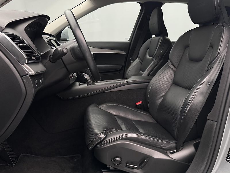 Volvo XC90 D5 AWD INSCRIPTION CZ 1.maj - fotka 4 z 54