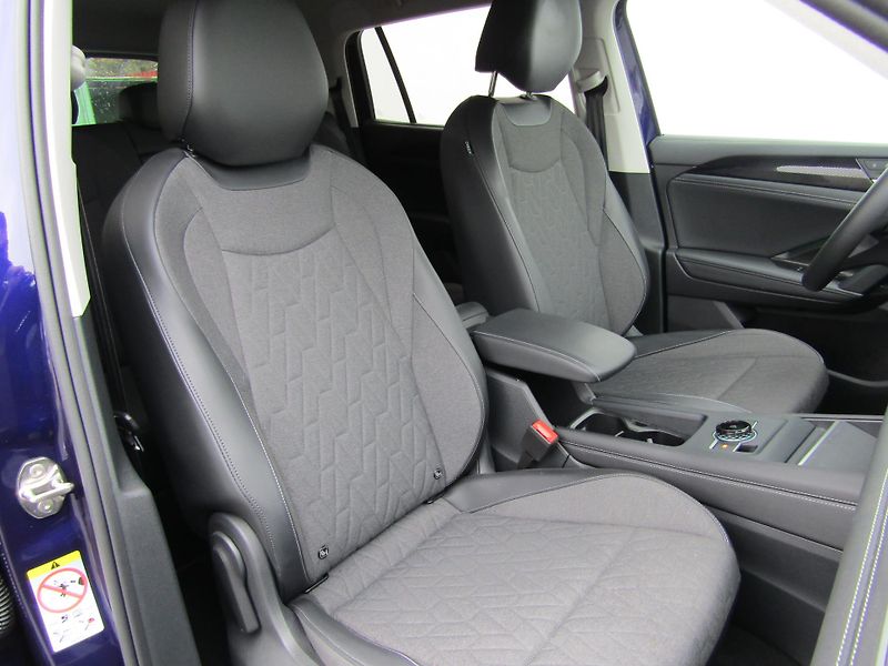 Volkswagen Tayron (2025) People 1,5 TSI 150 KW - fotka 23 z 30