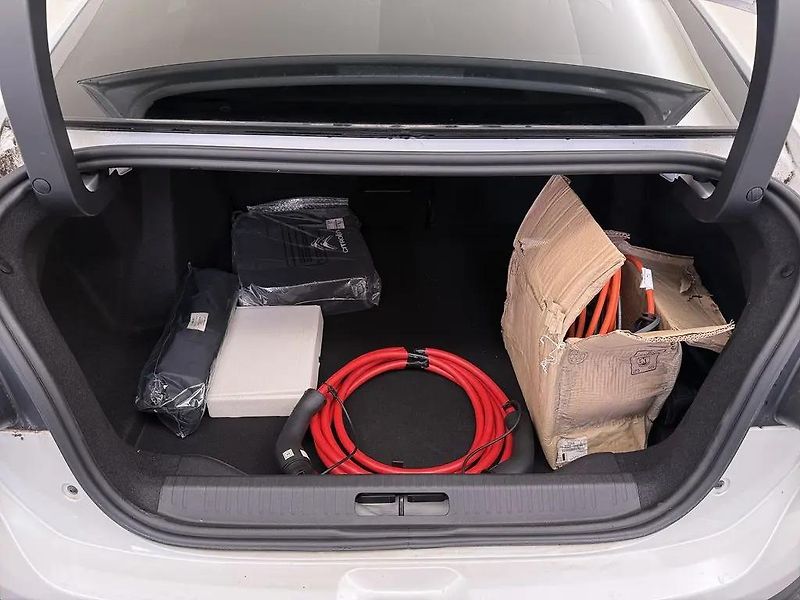 Citroën ë-C4 X 100kW 50kWh SHINE Panorama DPH - fotka 9 z 10