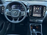 Volvo XC40 (2026) CORE B3, 360°, FULL LED - náhled 18