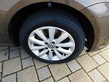 Volkswagen Touran (2012) 2.0 TDi Webasto - náhled 21
