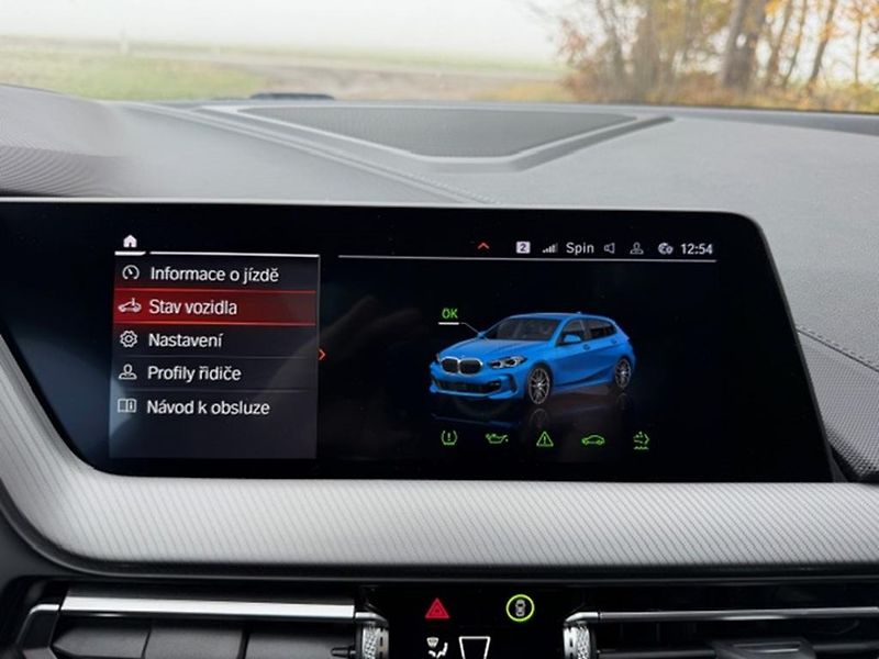 BMW Řada 1 120d xDrive,HEAD-UP,M-PAKET - fotka 40 z 48