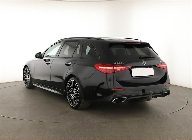 Mercedes-Benz Třídy C (2024) C 220 d 4MATIC - fotka 4 z 21