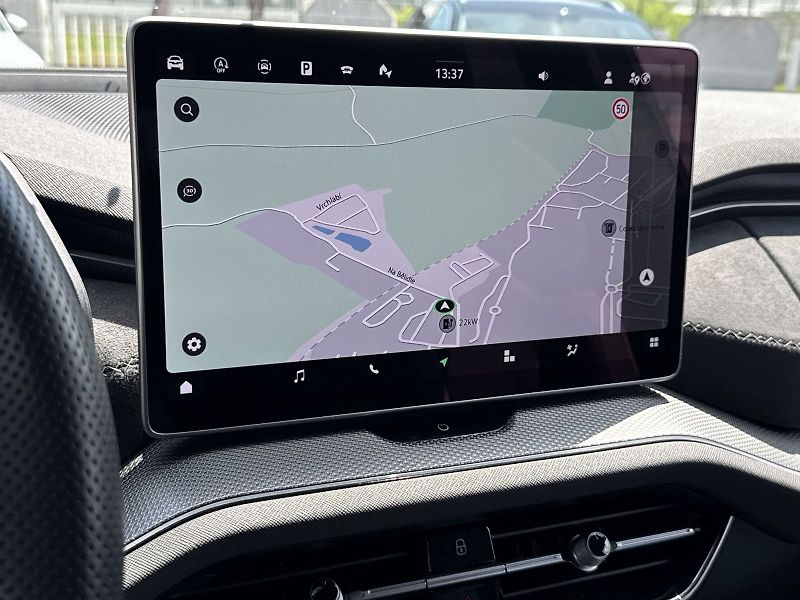 Škoda Kodiaq (2025) 2.0 TDI 4x4 DSG Sportline - fotka 11 z 35