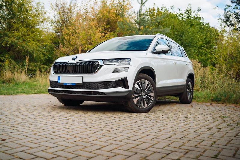 Škoda Karoq (2025) 1.5 TSI, Top Selection, ACC - fotka 5 z 25