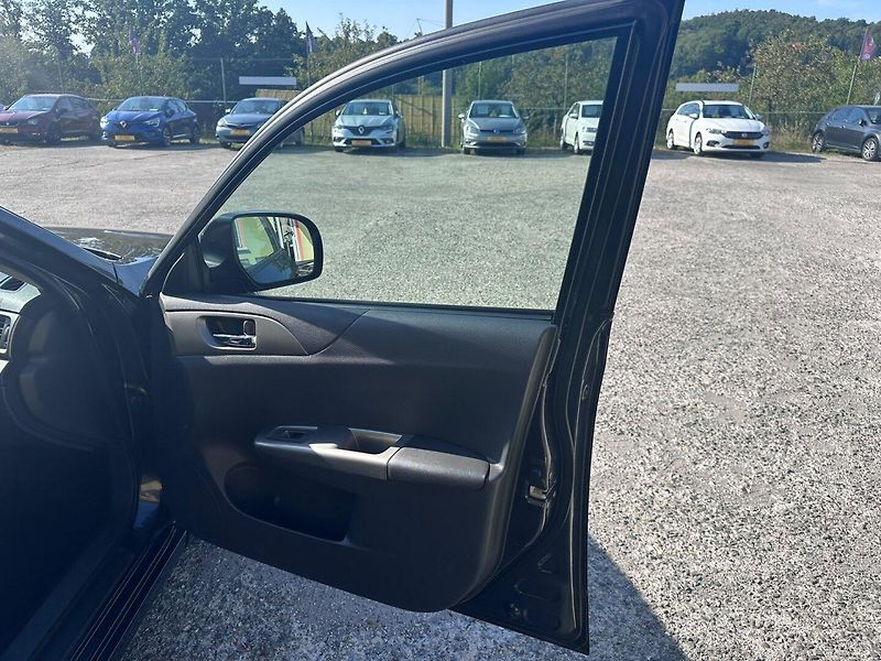 Subaru Impreza (2009) 2.0R Tažné/110kW/4x4/Výhřev - fotka 18 z 22