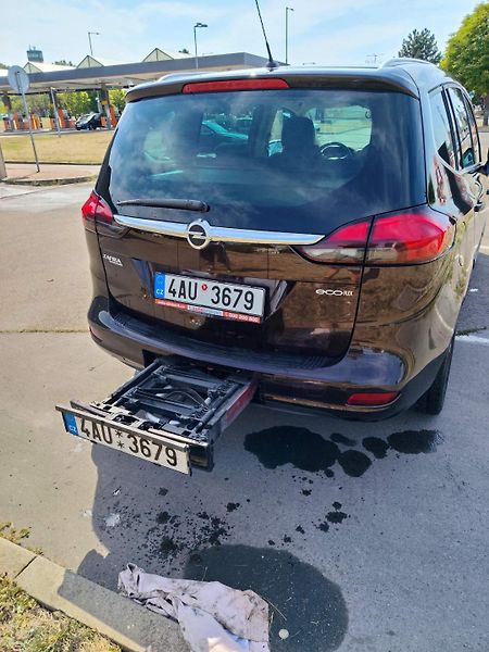 Opel Zafira (2015) 1,6CDTI, manuál, klima,FlexFix - fotka 4 z 8
