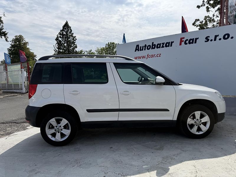 Škoda Yeti (2012) 1,2 TSI 77kW, ser.knížka - fotka 9 z 27