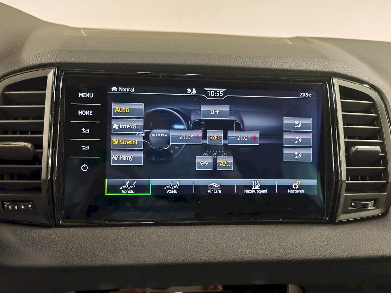 Škoda Karoq (2025) 2.0 TSI 140 kW DSG 4x4 Sportli - fotka 14 z 32