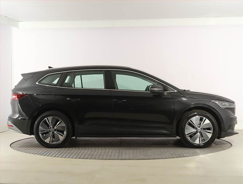 Škoda Enyaq (2022) iV 80 (82 kWh), SoH 92% - fotka 6 z 31