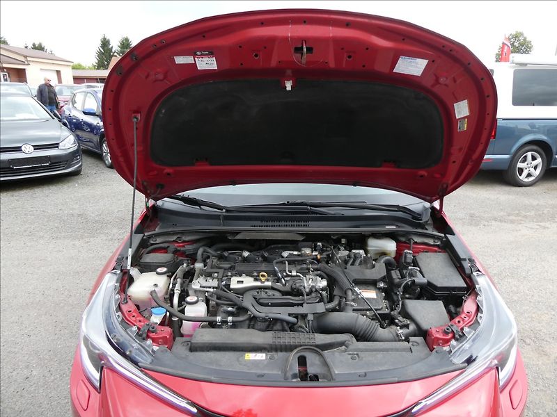 Toyota Corolla 2,0 Hybrid e-CVT GR Sport 112k - fotka 37 z 44