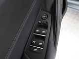 BMW Řada 5 (2017) Luxury Line 520d xDrive, 4X4 - náhled 12