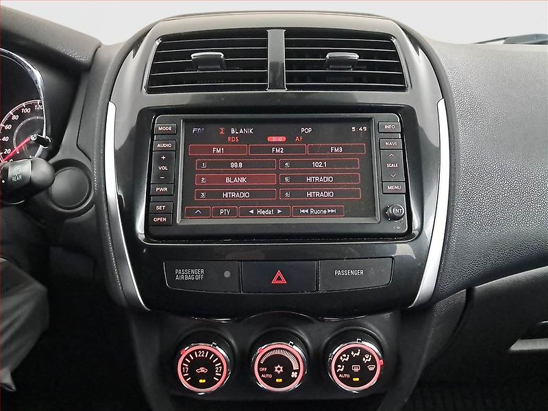 Citroën C4 Aircross (2012) 1.6, Park. senzory - fotka 12 z 19