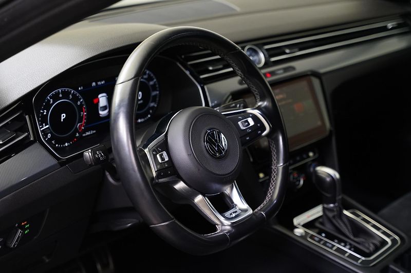 Volkswagen Arteon - fotka 14 z 26