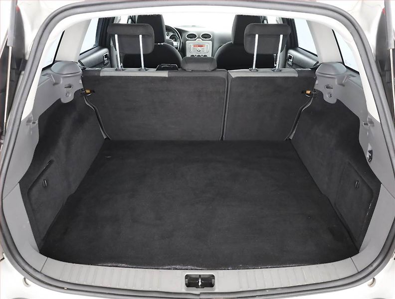 Ford Focus (2009) 1.6 16V, Serv.kniha, nová STK - fotka 15 z 15