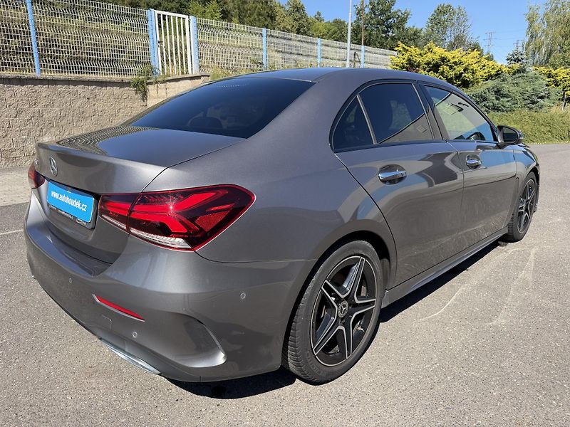 Mercedes-Benz Třídy A A 200 120kW AMG LINE automat  - fotka 3 z 21