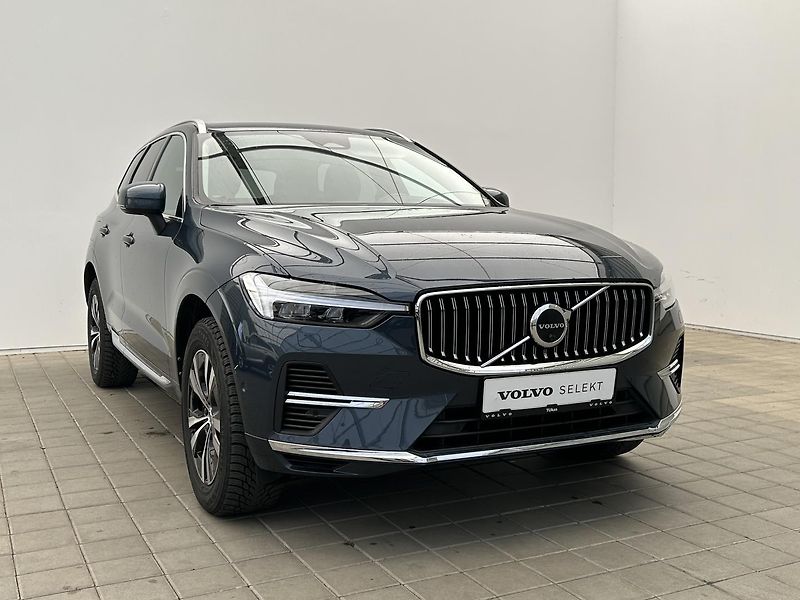 Volvo XC60 2.0 T6 4x4 Recharge Inscriptio - fotka 3 z 31