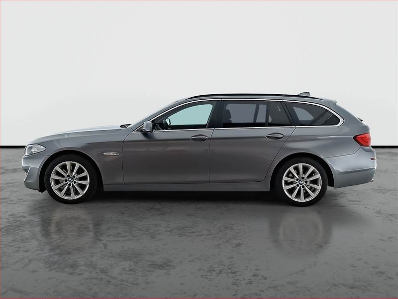 BMW Řada 5 (2012) 525d xDrive, 4X4, Automat - fotka 3 z 21