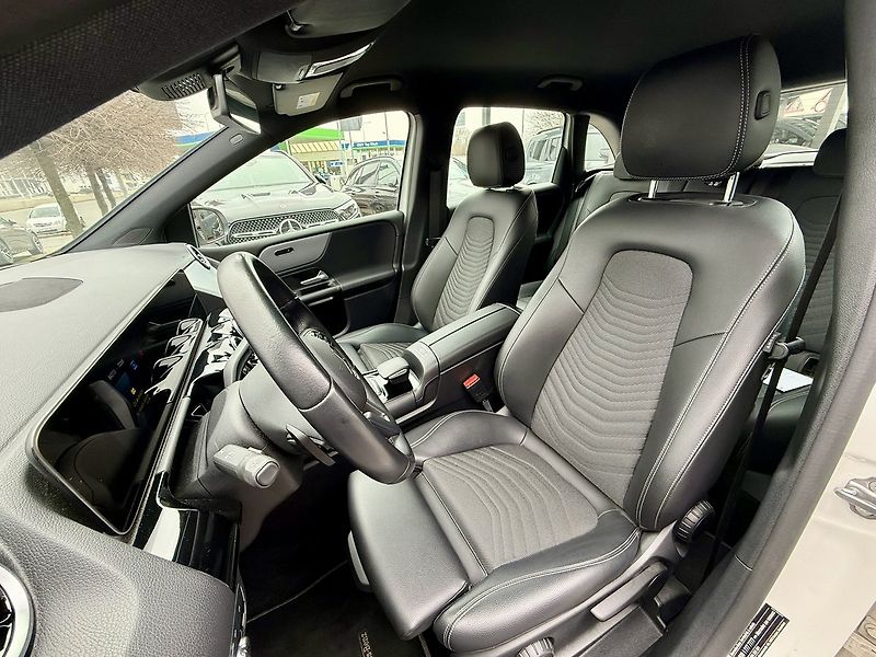 Mercedes-Benz Třídy B (2020) 180 d - fotka 23 z 36
