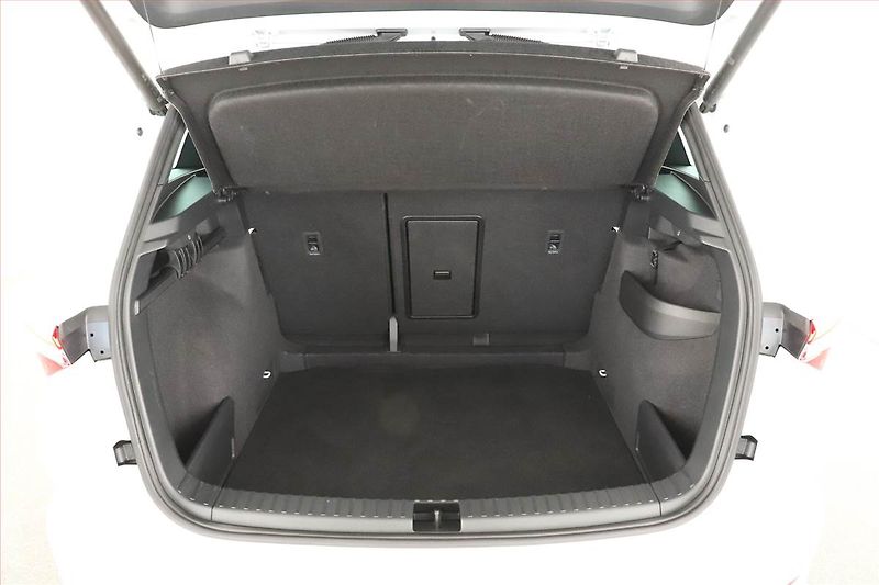 Škoda Karoq (2025) 1.5 TSI, SPORTLINE, AUTOMAT - fotka 11 z 20