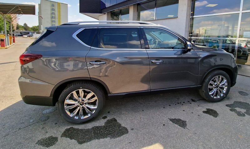 KGM Rexton (2026) 2.2 e-XDI Premium, 4x4 - fotka 6 z 23