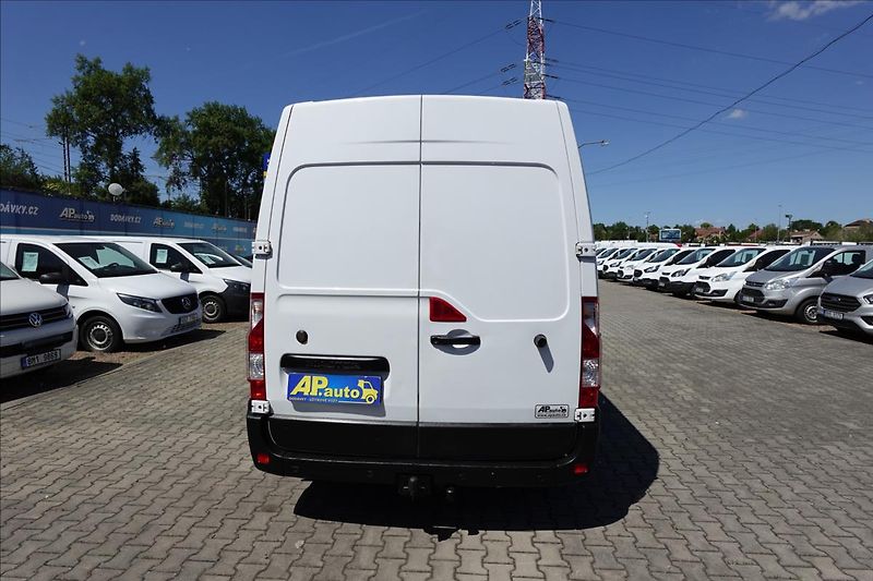 Renault Master 2,3 DCI  L2H2 7MÍST KLIMA - fotka 10 z 36