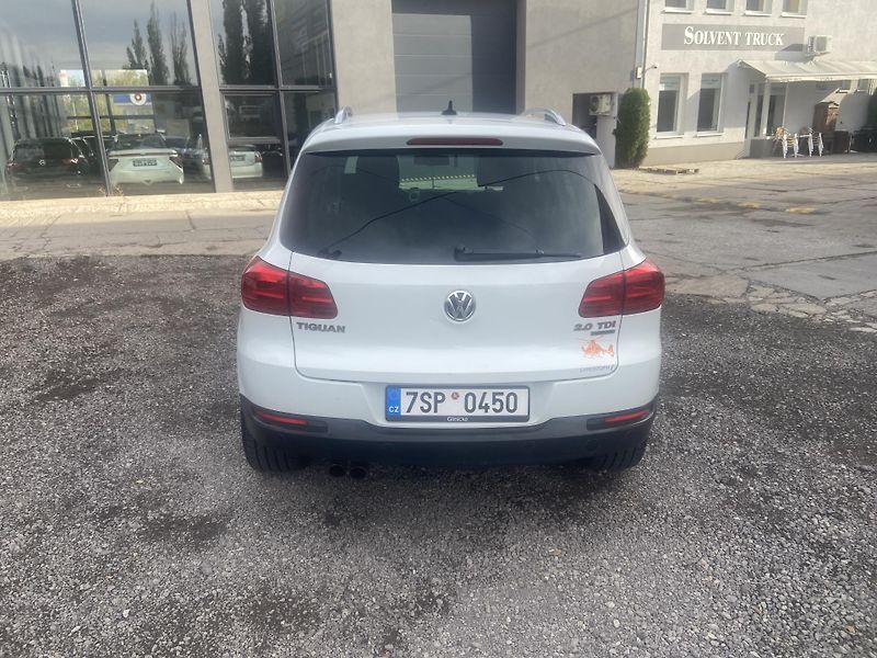 Volkswagen Tiguan (2014) 2.0 TDI - R-line CUP 4x4 - fotka 6 z 47