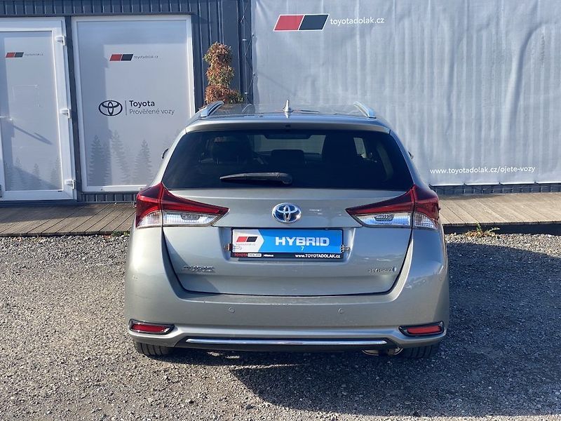 Toyota Auris 1.8HSD, ČR, Executive, záruka - fotka 6 z 20