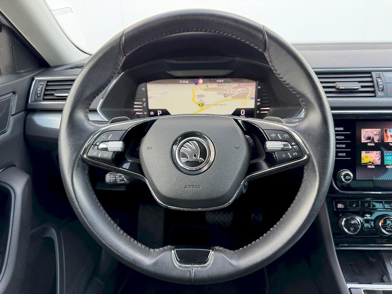 Škoda Superb (2022) 2.0 TDI 110kW Business - fotka 7 z 35