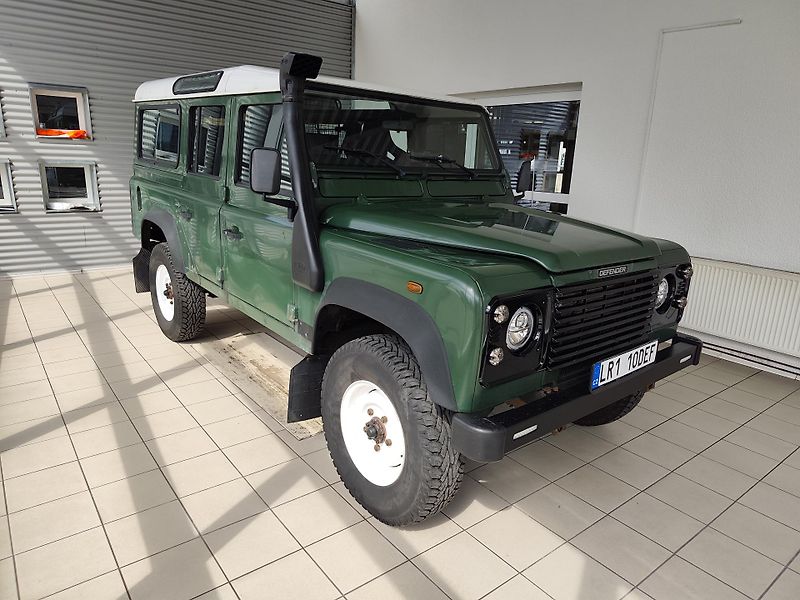 Land Rover Defender (2001) 110 TD5 9S - fotka 5 z 13