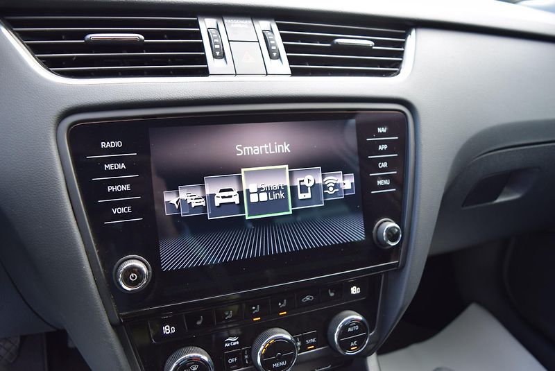 Škoda Octavia (2018) 1.5TSI 110kw CLEVER TAŽN NAVI  - fotka 26 z 46