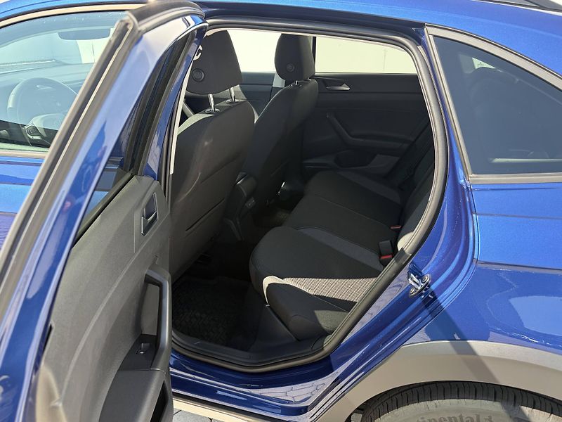 Volkswagen Taigo (2025) People 5G 1,0TSI - fotka 22 z 24