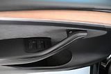 Tesla Model Y (2022) Long Range Dual Motor AWD 94% - náhled 15
