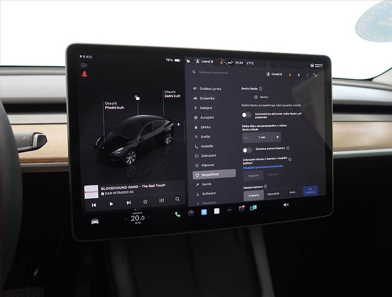 Tesla Model Y (2023) Long Range AWD 79kWh, SoH 95% - fotka 26 z 33