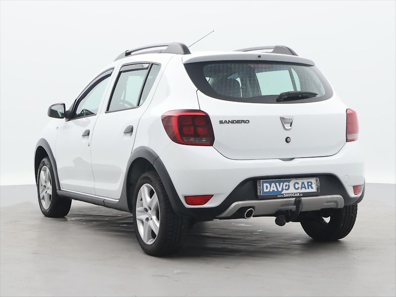 Dacia Sandero 1,0 TCe LPG Stepway Open CZ - fotka 5 z 33